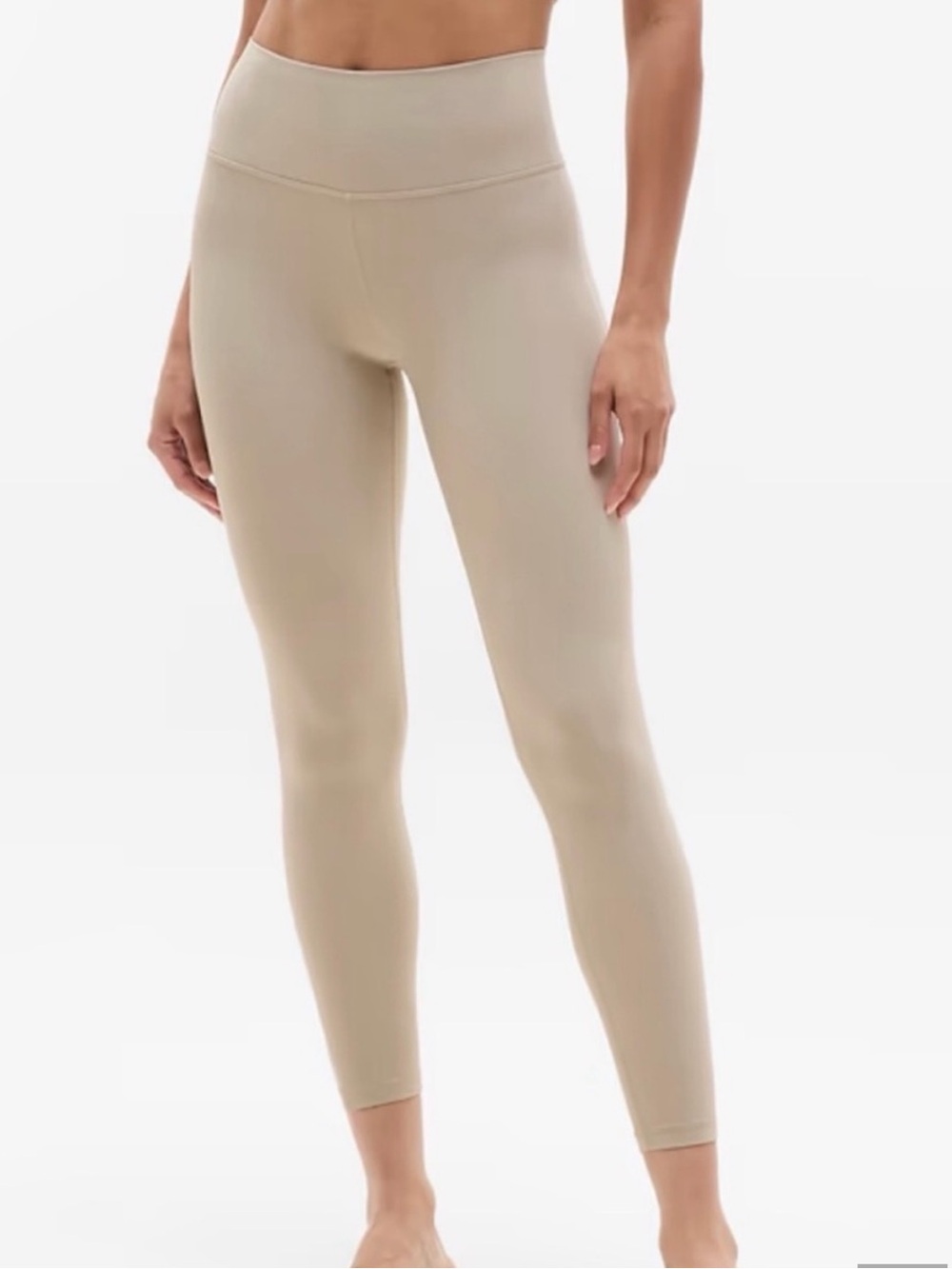 Athleta High-Rise Transcend 7/8 tight in Light Beige